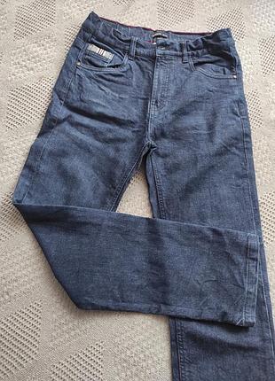 Джинси , reserved