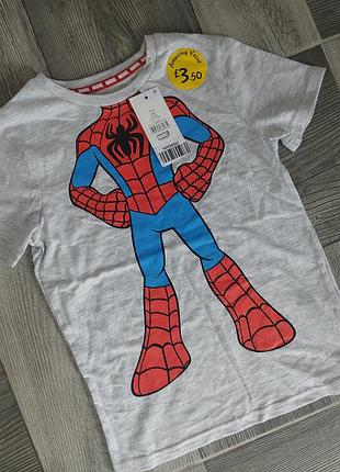 Чудова футболка на хлопчика