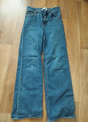 Джинси жіночі