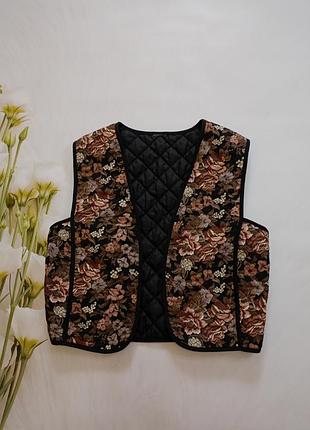 Детская жилетка короткая на тонком ситипоне, размер на 12- 13 лет