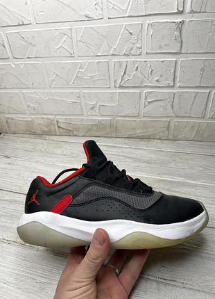 Крутые кроссовки nike jordan 11 cmft low