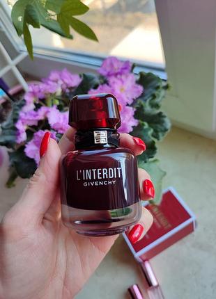 L’interdit rouge givenchy отливант