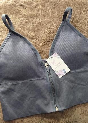 Женский топ на молнии