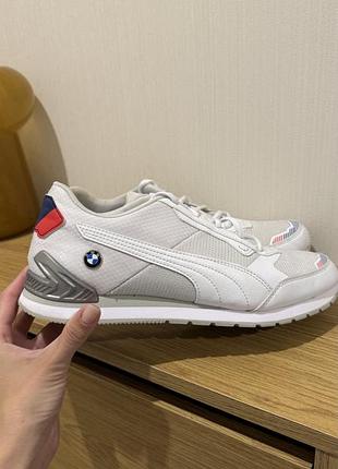 Кросівки bmw майже нові