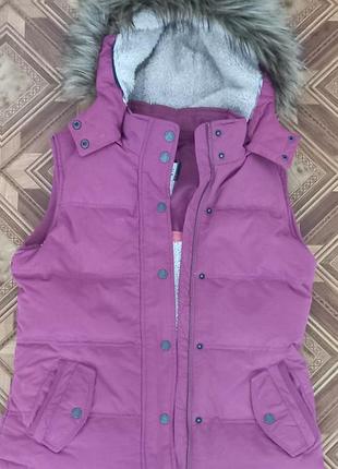 Жилетка жіноча з капюшоном, бренд fat face