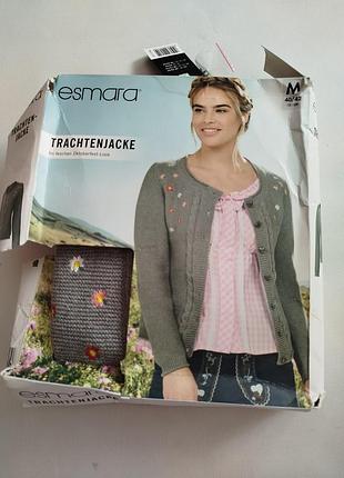 Esmara. вязаный кардиган с вышивкой. серый.