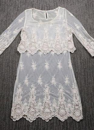 Платье вышиванное в этно-стиле белого цвета zara размер s