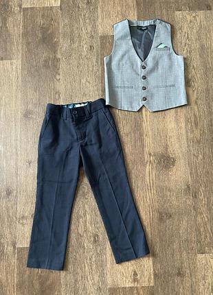 Класичні брюки жилетка р.110 см 4-5 років