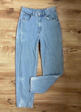 Новые джинсы