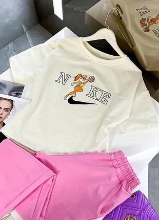 Спортивный костюм женский