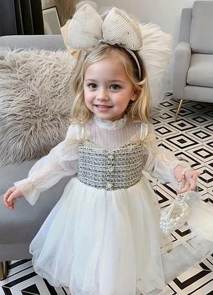 Ошатне плаття з фатиновою спідничкою та рукавами для маленької принцеси 120 (5-6 років)