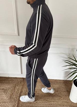 Спортивний костюм чоловічий