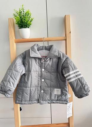 Серый стеганный бомбер 4