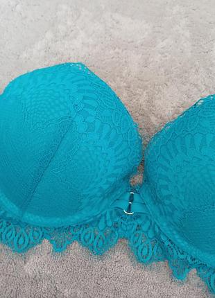 Бюстгальтер пушап 75aв primark