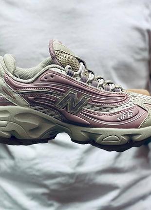 Унісекс кросівки joe freshgoods x new balance 1000 pink mink