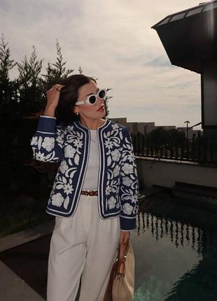 Невероятный жакет на подкладке в цветочный принт