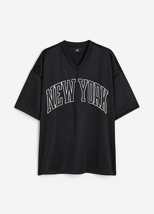 Стильна чорна футболка оверсайз h&m