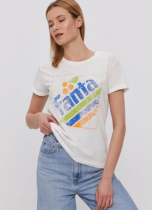 Белая хлопковая футболка fanta от jacqueline de yong