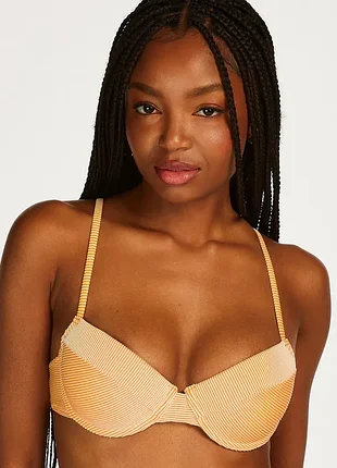Верх ліф від купальника hunkemoller.