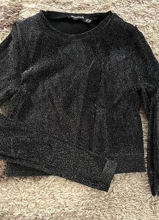 Укороченная женская кофточка