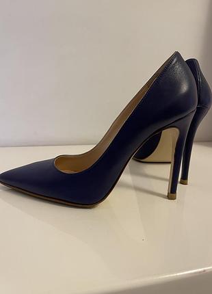 Туфлі pinko