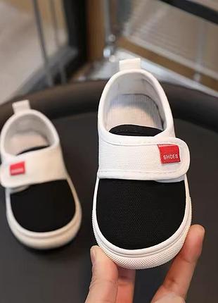 Тапочки  кеди кросівки мокасини 29 розмір 18см