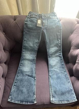 Джинсы клеш с разрезами river island