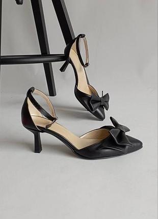 Кожаные туфли на шпильке в любом цвете кожи и замше