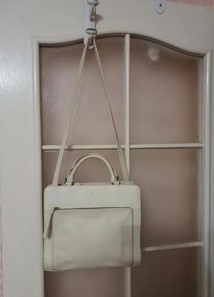 Красива сумочка radley