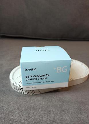 Увлажняющий крем для укрепления барьера iunik beta glucan 3x barrier cream 50 мл