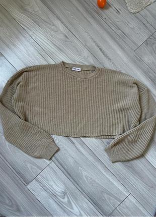 Светр оверсайз беж вʼязана вкорочена кофта