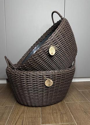 Кашпо из ротанга овальное