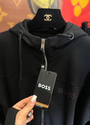 Чоловічий костюм hugo boss