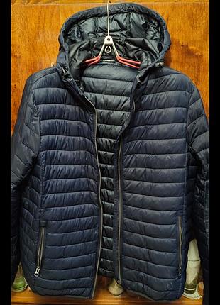 Куртка осінь весна , розмір 52, майже нова ,не підійшла за розміром