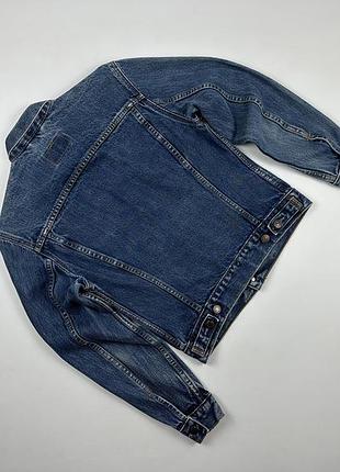 Женская джинсовая курточка levi`s2 фото