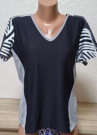 Жіноча спортивна футболка