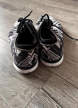 Кросівки nike 4