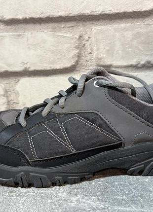 Кросівки quechua 41 р