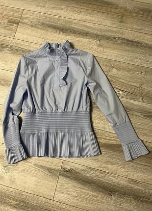 Голубая асимметричная блуза блузка плиссе h&m