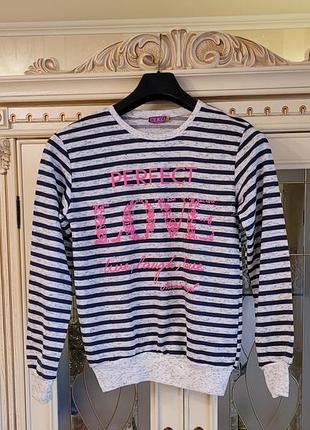 Модна кофта в ідеальному стані.