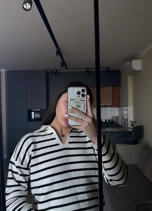 Светр тренд сезону