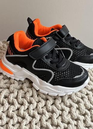 Літні кросівки сіточка