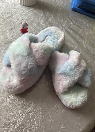 Тапочки пухнастики