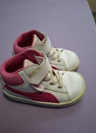 Кроссовки для девочки