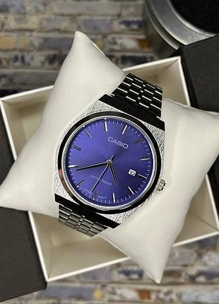 Годинник casio