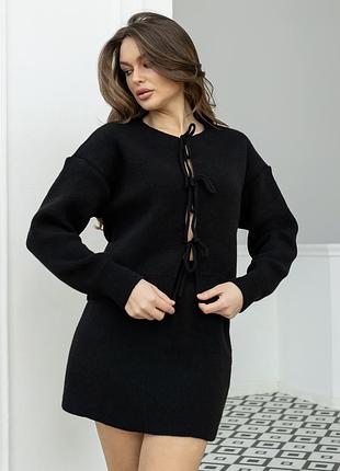 Женский теплый вязаный комплект костюм черный короткая юбка и кардиган на завязках бантиках с вязки шерстяной из шерсти с бантиками
