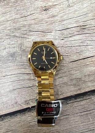 Годинник casio