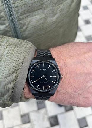 Годинник casio