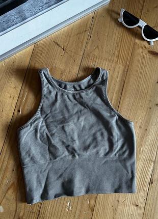 Топ hm