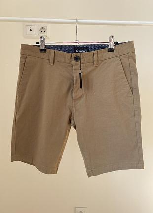 Шорти коричневі нова 32 розмір